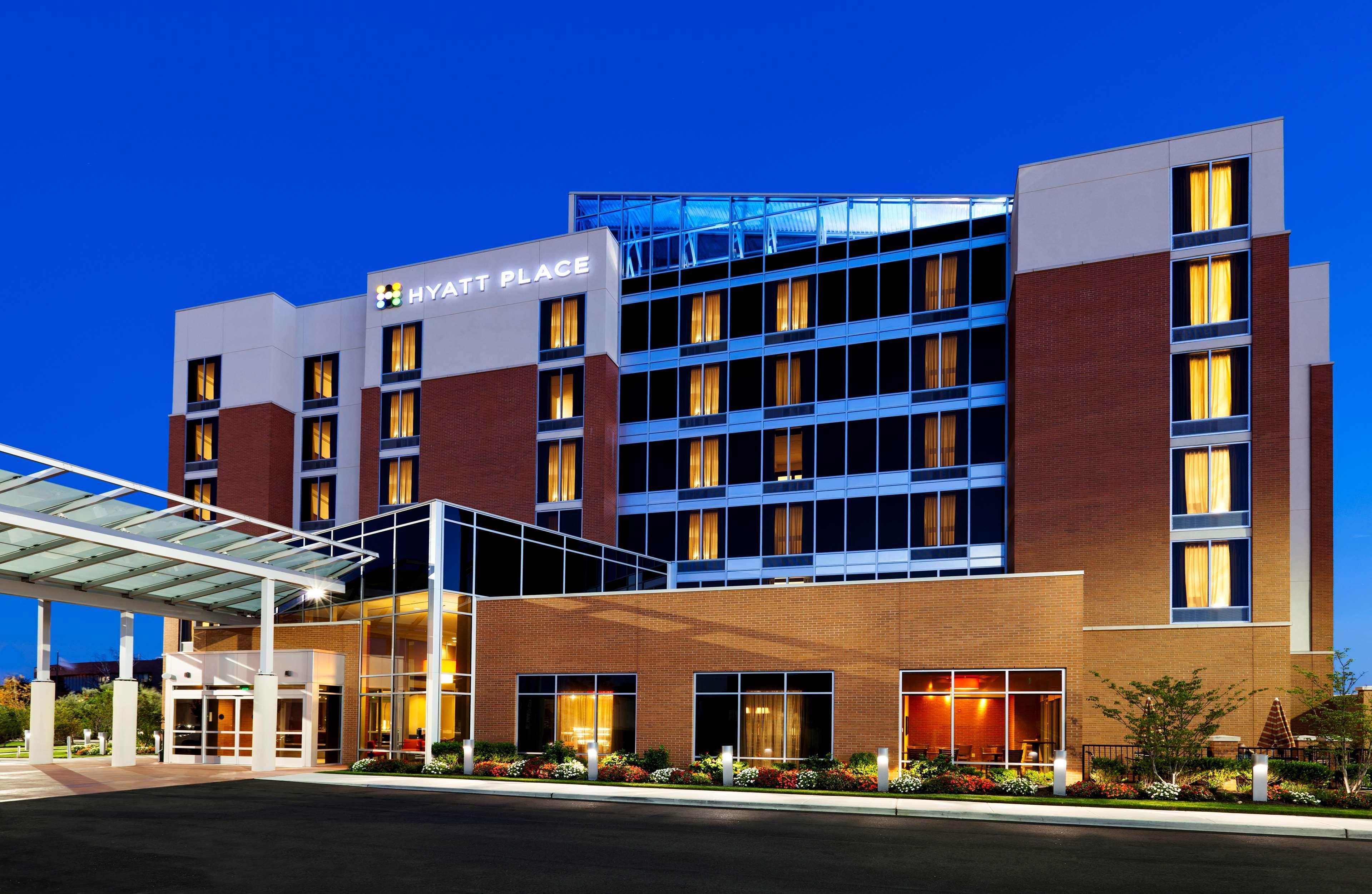 Hyatt Place Гардън Сити Екстериор снимка