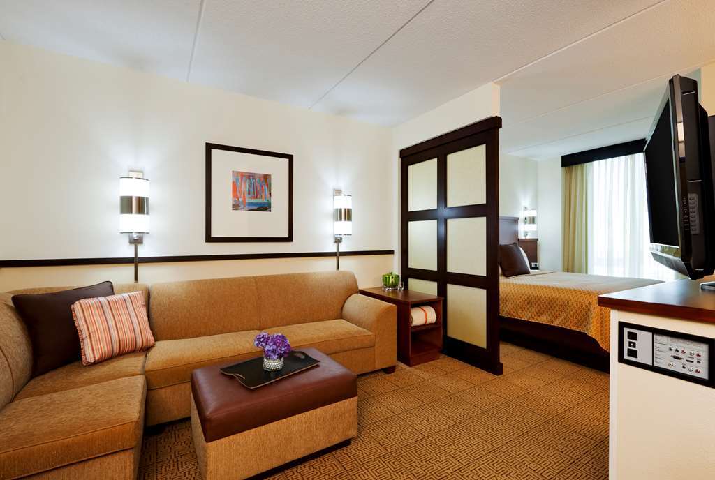 Hyatt Place Гардън Сити Стая снимка
